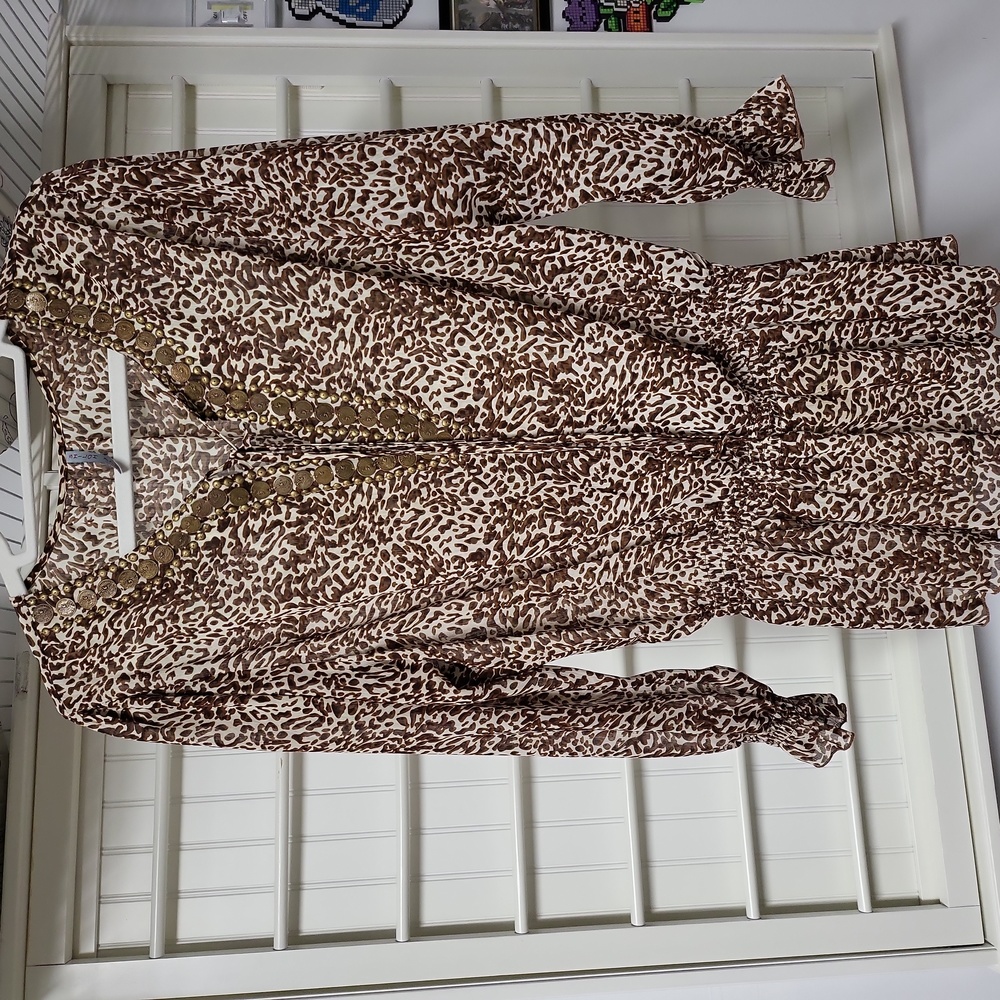 Size large Shiloh coin pullover blouse
